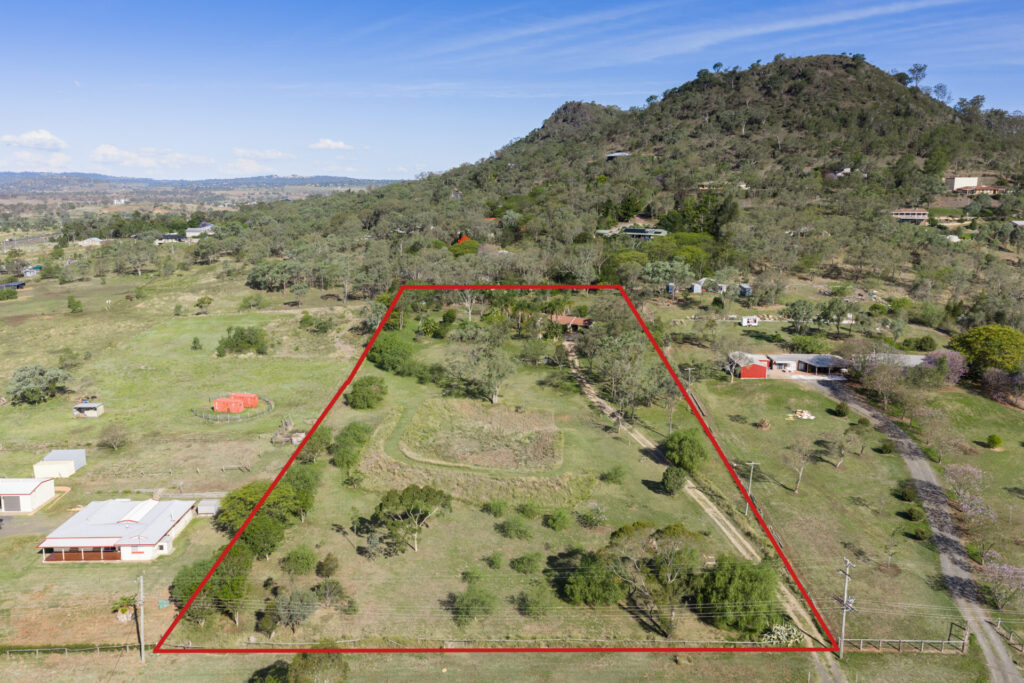 Buyer Review Jannusch Rd, Gowrie Mountain property