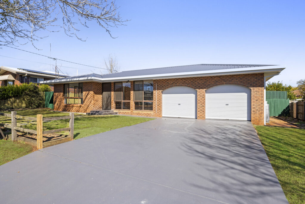 Seller review – Centenary Heights property